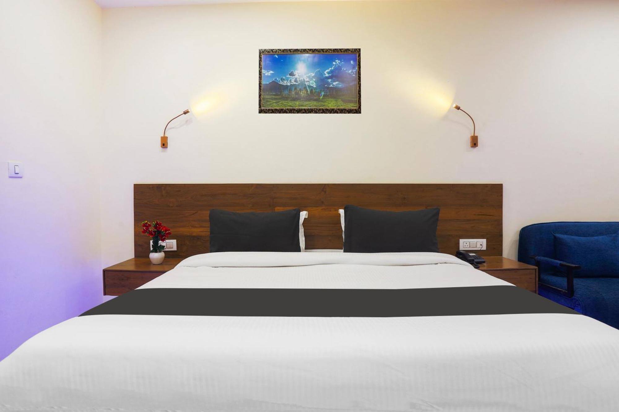 Super Townhouse Vikaspuri Hotel Delhi  Luaran gambar