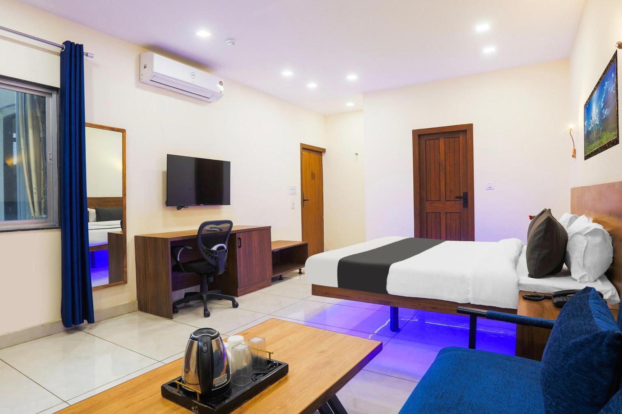 Super Townhouse Vikaspuri Hotel Delhi  Luaran gambar